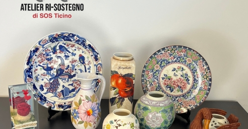 Piatti e vasi dipinti a mano