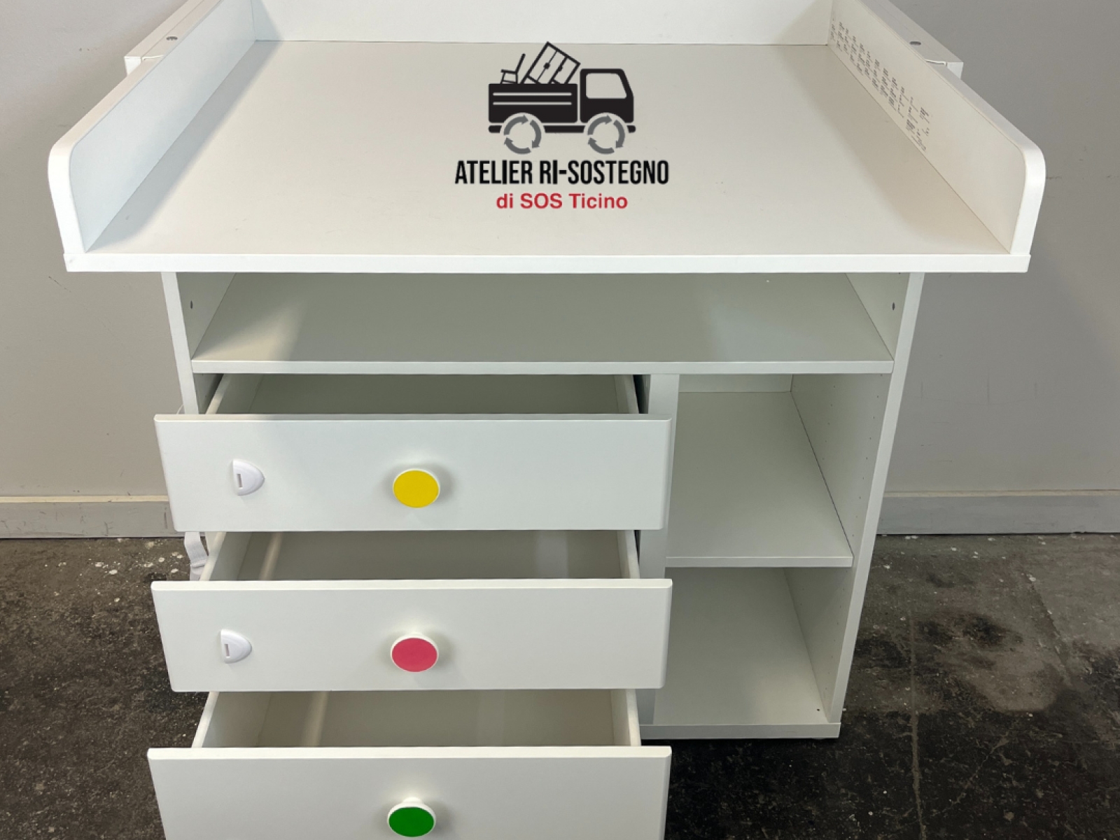 Fasciatoio IKEA SMÅSTAD a 3 Cassetti – Come Nuovo! 2