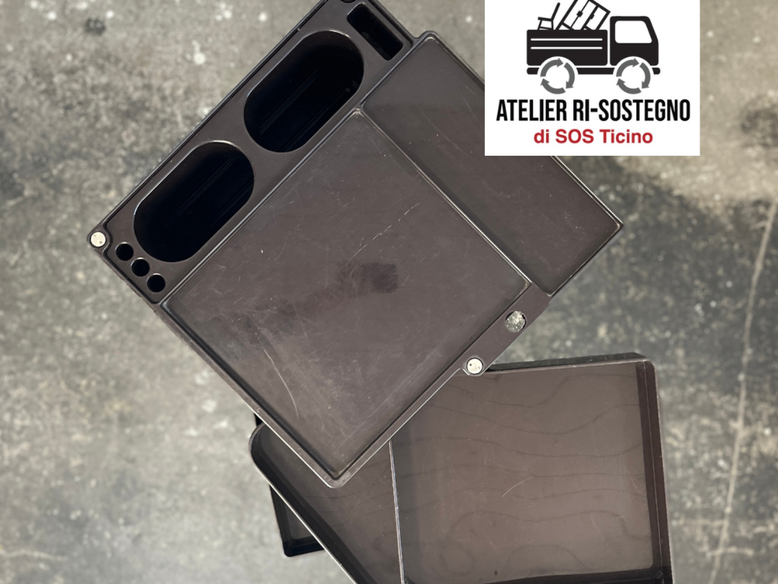 Carrello Servizio Body 3 firmato Joe Colombo 3