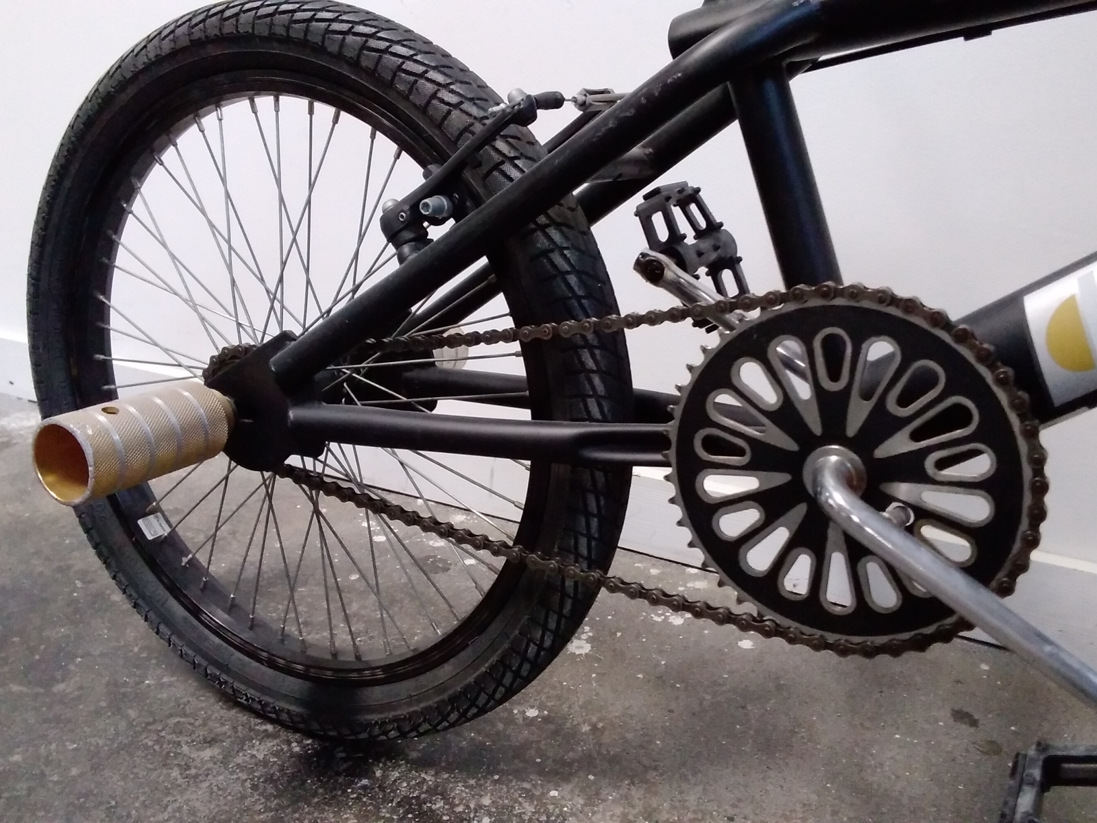 BMX Royal Bugatti Tornado 3