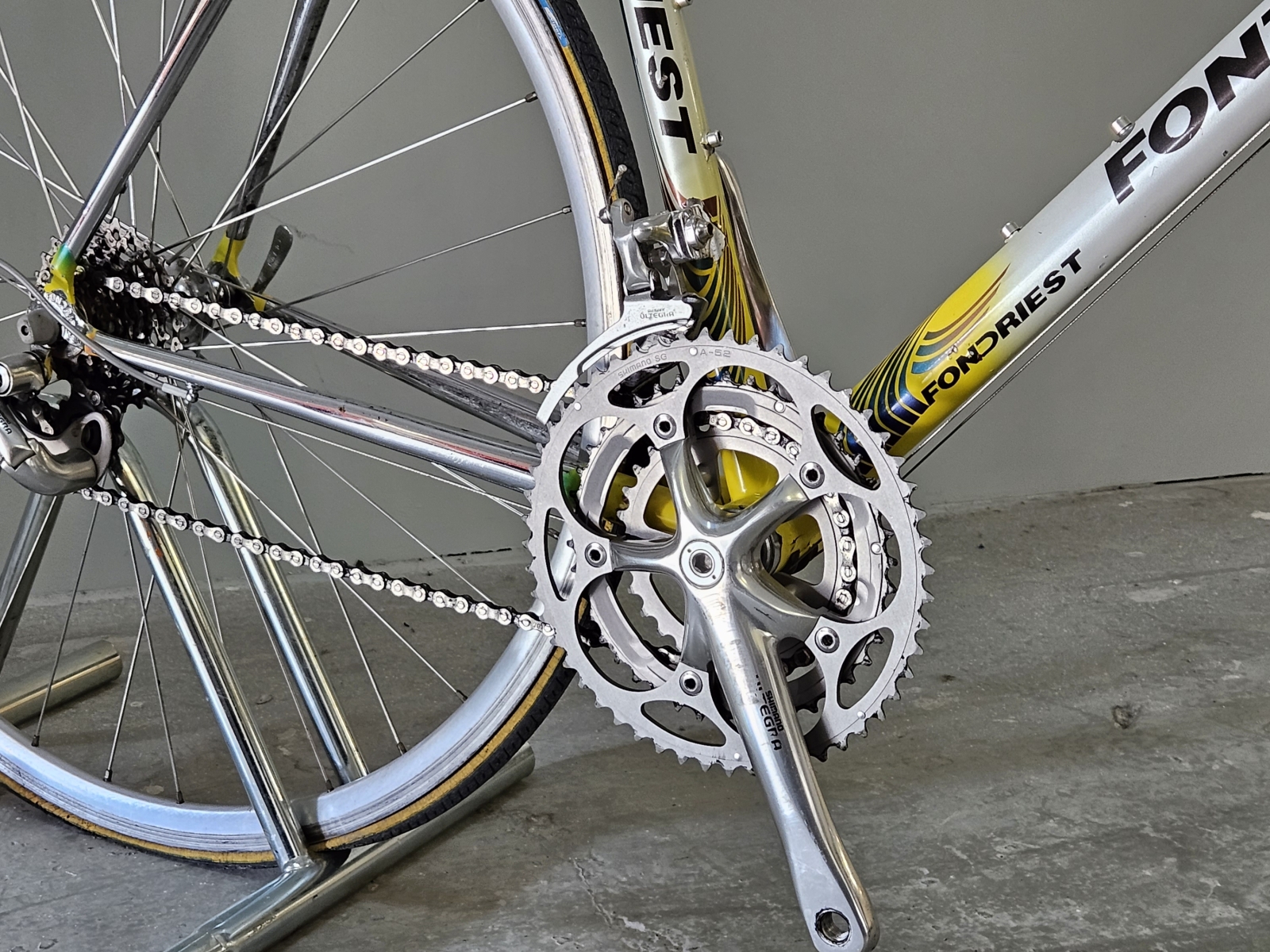 Bicicletta da Corsa Vintage FONDRIEST 4