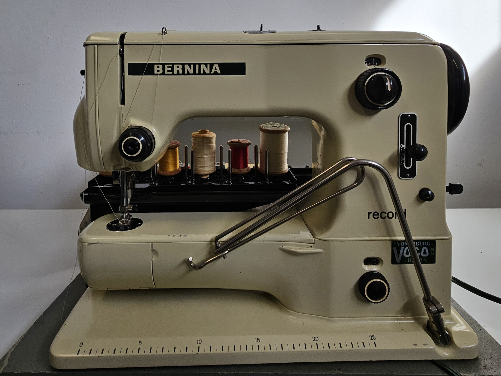Macchina da cucire vintage Bernina Record 530-1 3
