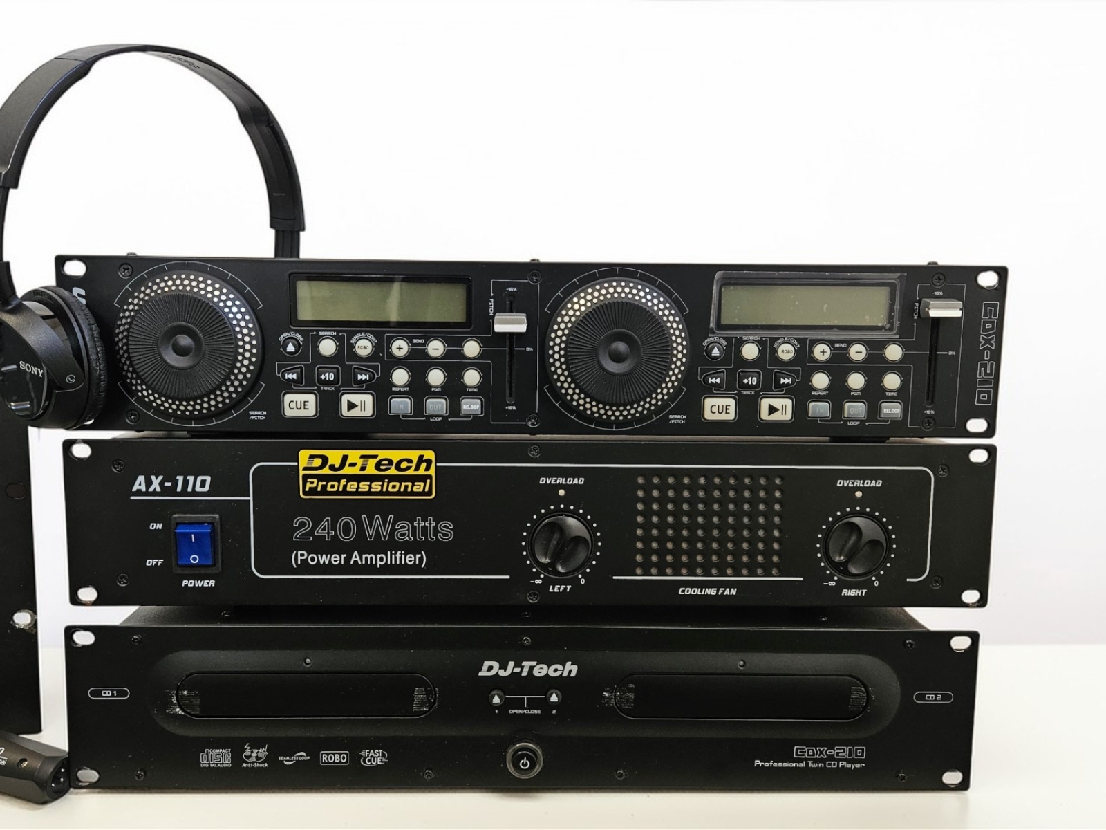 Set completo di apparecchiature audio professionali per DJ 3