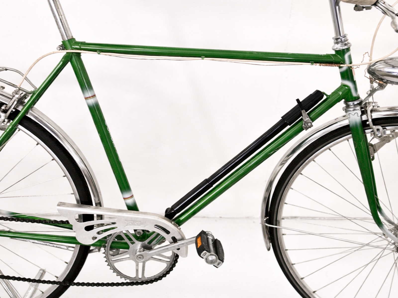 Bicicletta da turismo verde vintage (Nr. 39) 2