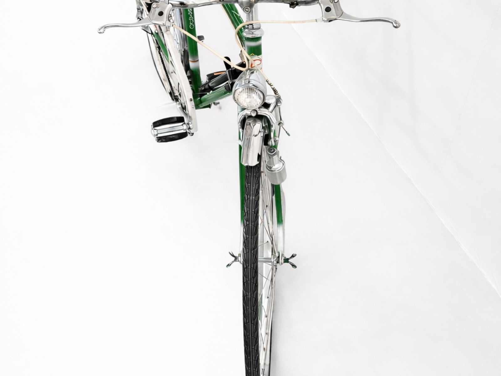 Bicicletta da turismo verde vintage (Nr. 39) 3