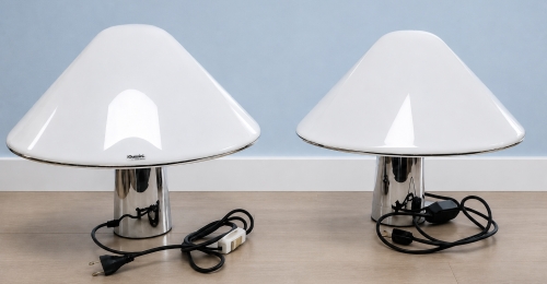 Lampade da tavolo vintage iGuzzini &ndash; design anni &lsquo;70