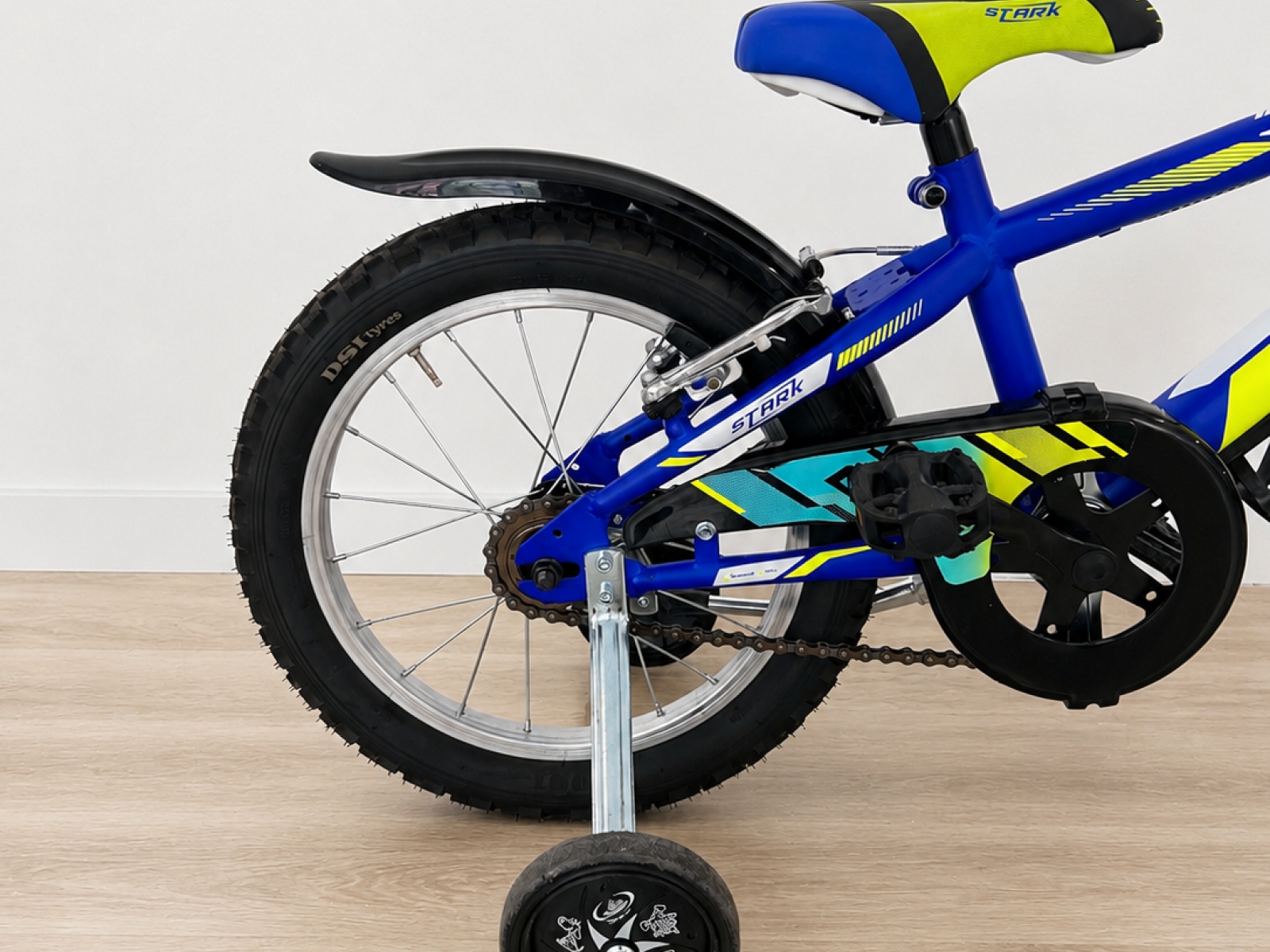 Bicicletta bambino STARK 16” con rotelle 4