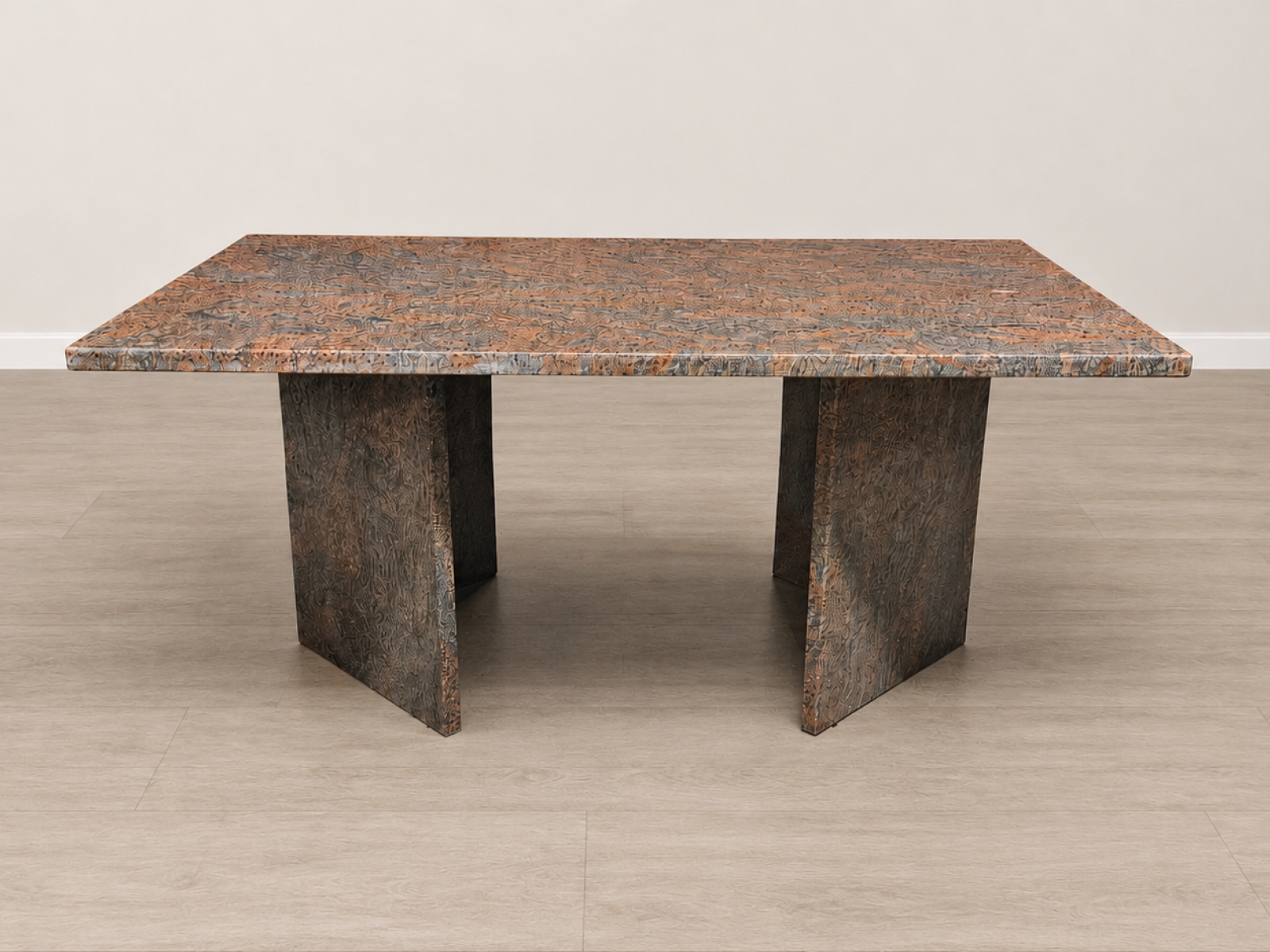 Tavolino in granito lucidato – Elegante e senza tempo 2