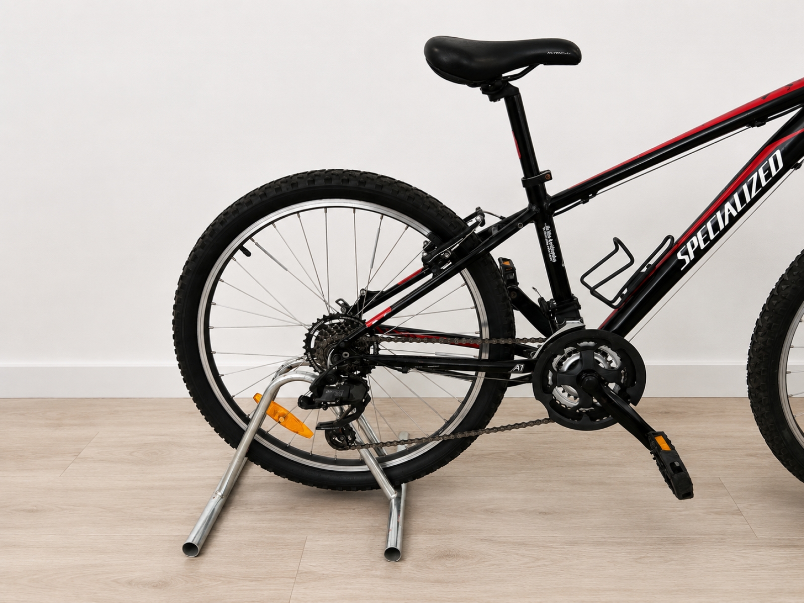 Bicicletta MTB Specialized 24