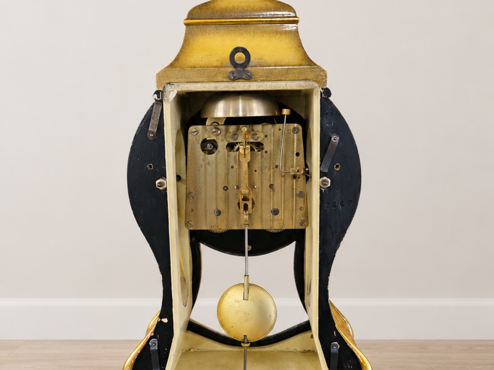 Orologio da tavolo antico a pendolo – stile Rococò 4