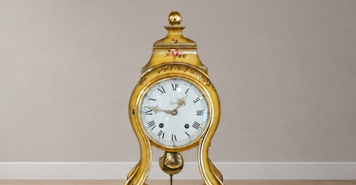 Orologio da tavolo antico a pendolo &ndash; stile Rococ&ograve;