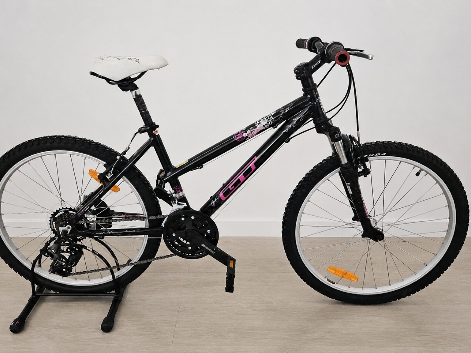 Bicicletta MTB GT Laguna 24