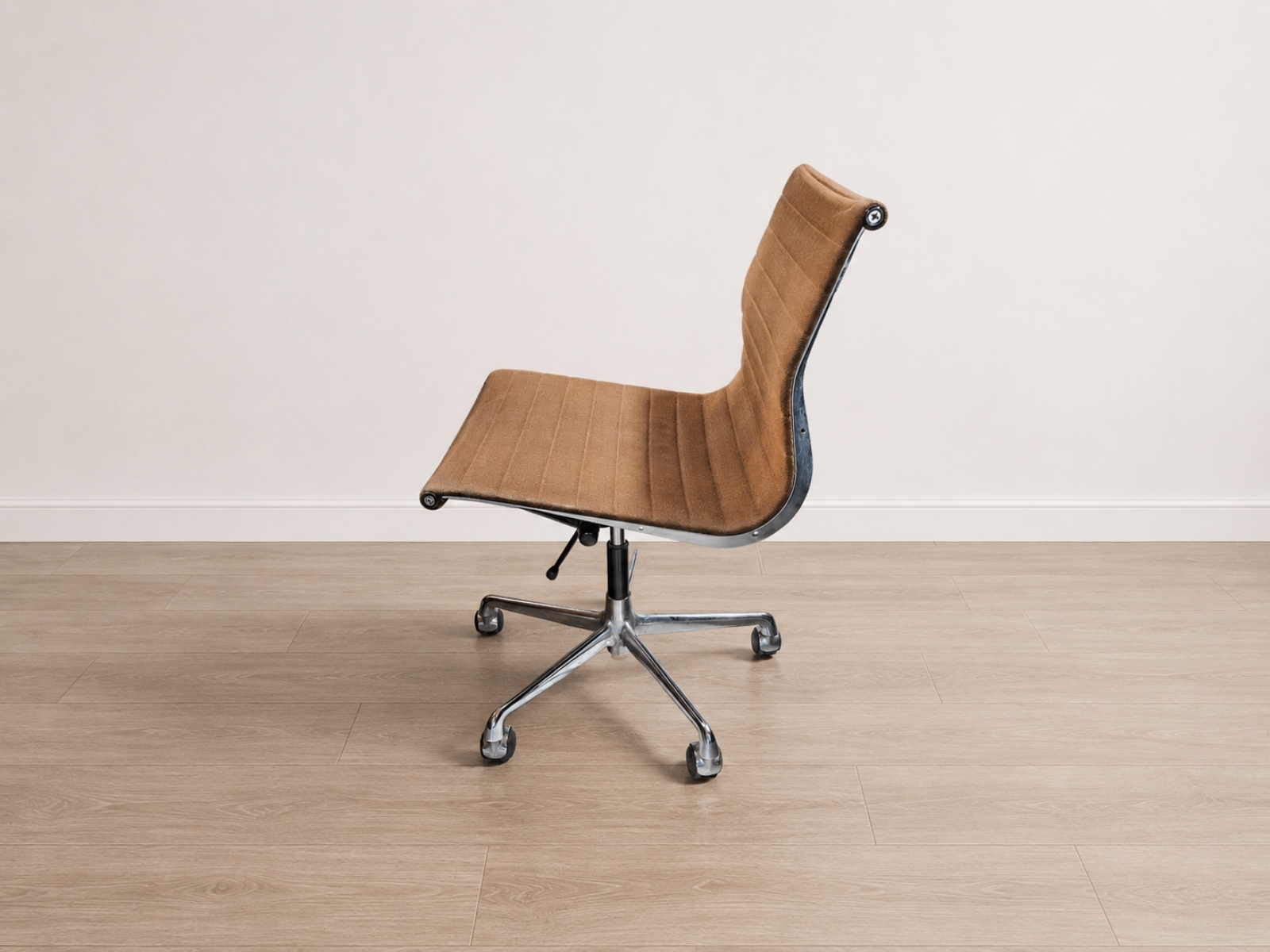 Sedia Charles & Ray Eames vintage – design Mid-Century 3