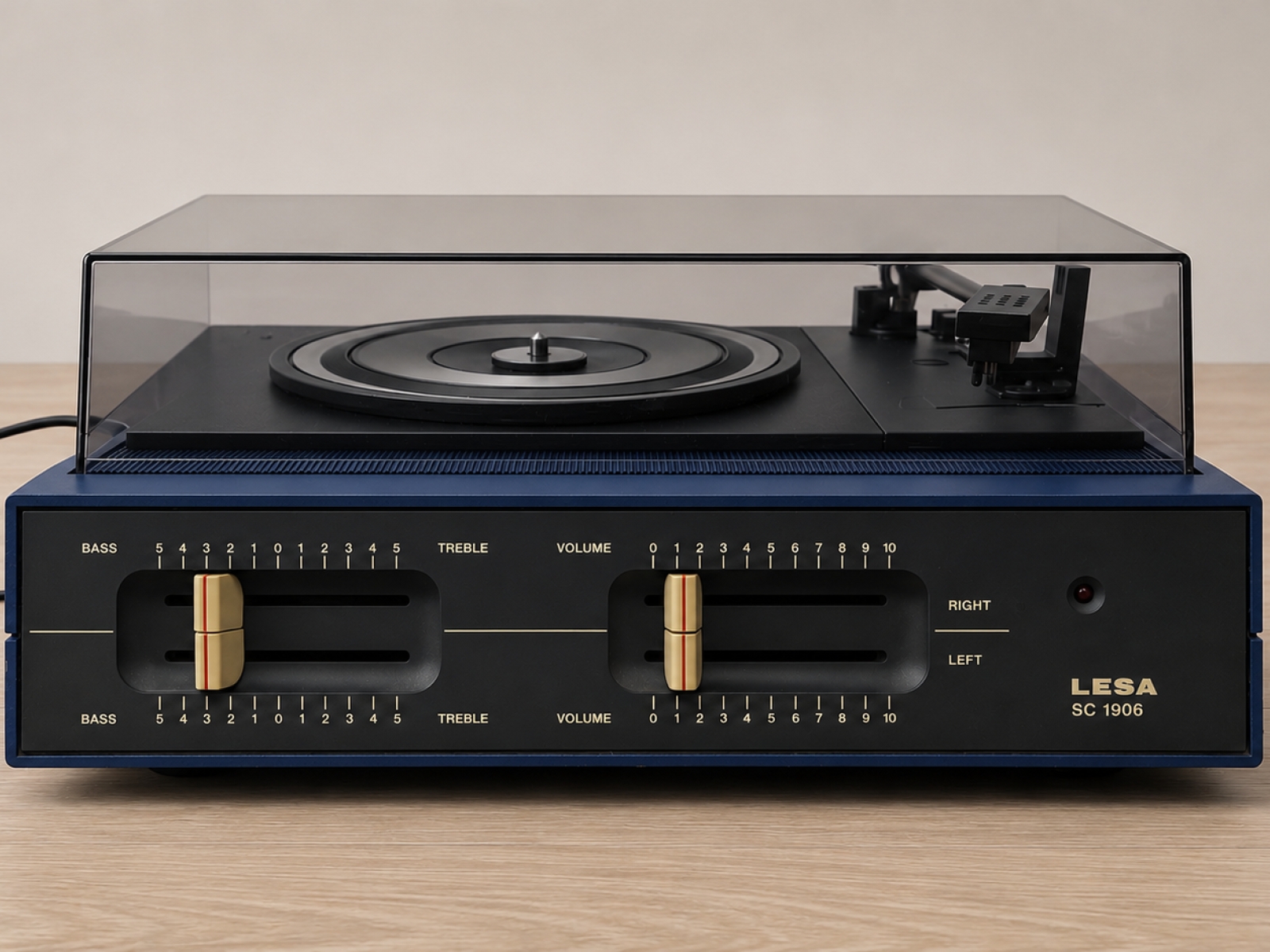 Giradischi vintage LESA SC 1906 4