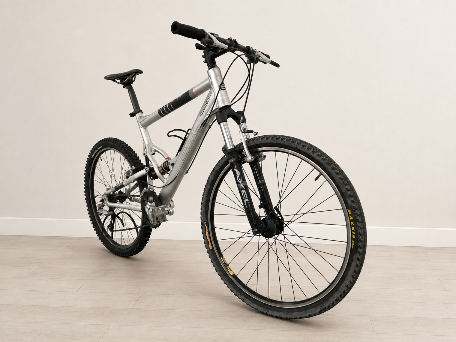 Mountain bike full suspension BULLS 3