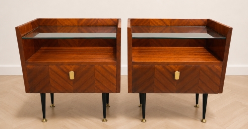 Comodini vintage in legno con piano in vetro (2 pz.)