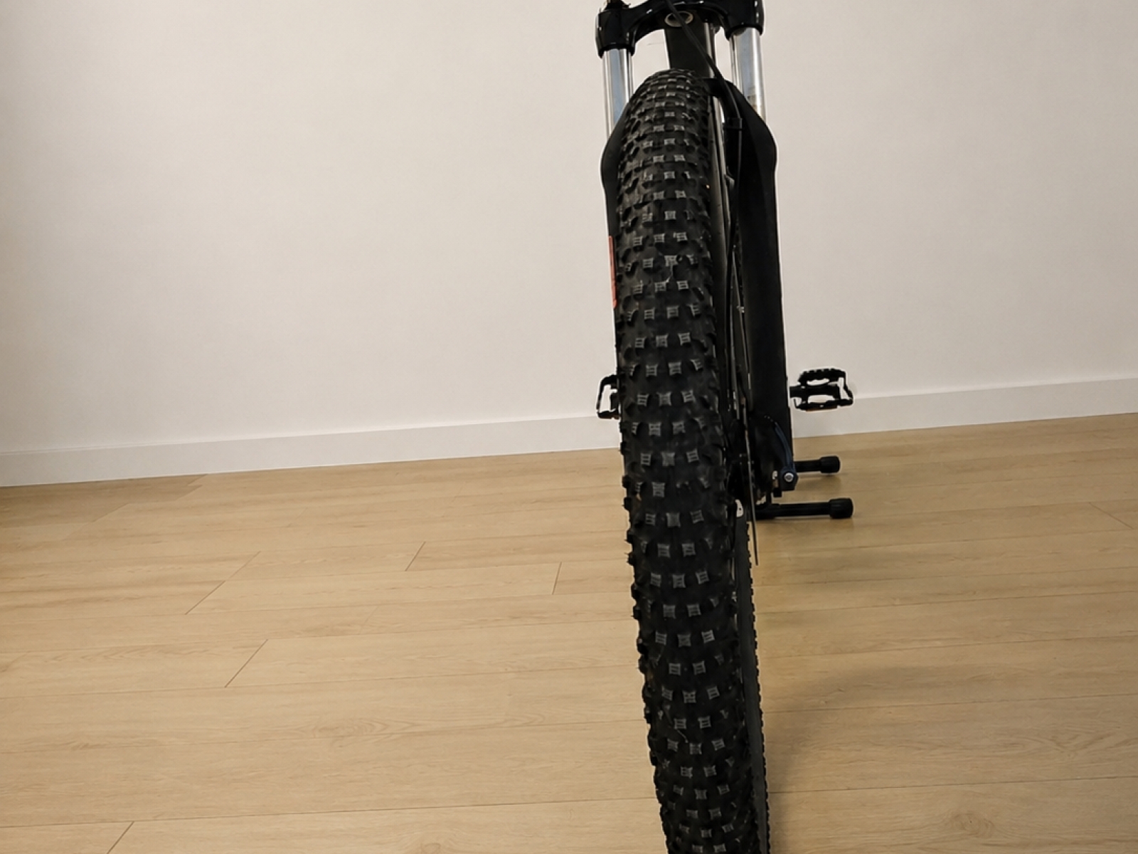 Mountain bike Califormia grigia con dettagli arancioni (Nr. 35) 6