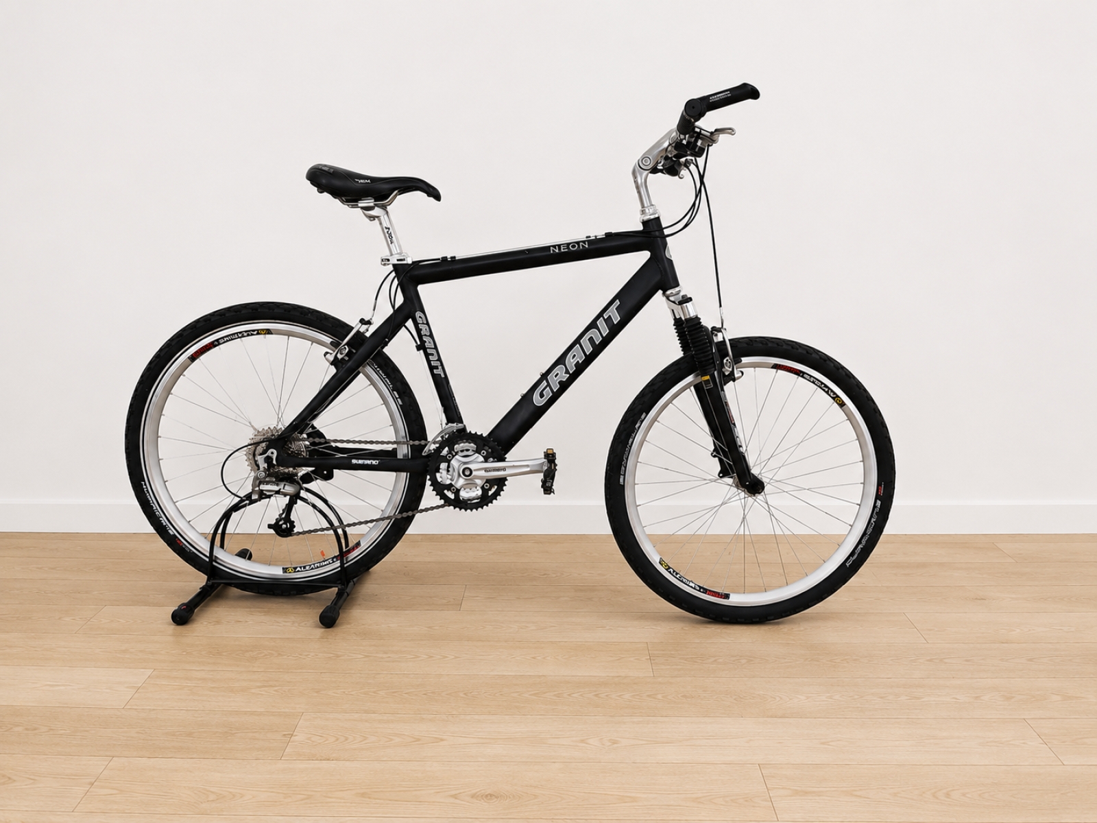 Granit Neon – bicicletta trekking/cross nera (Nr. 60) 2