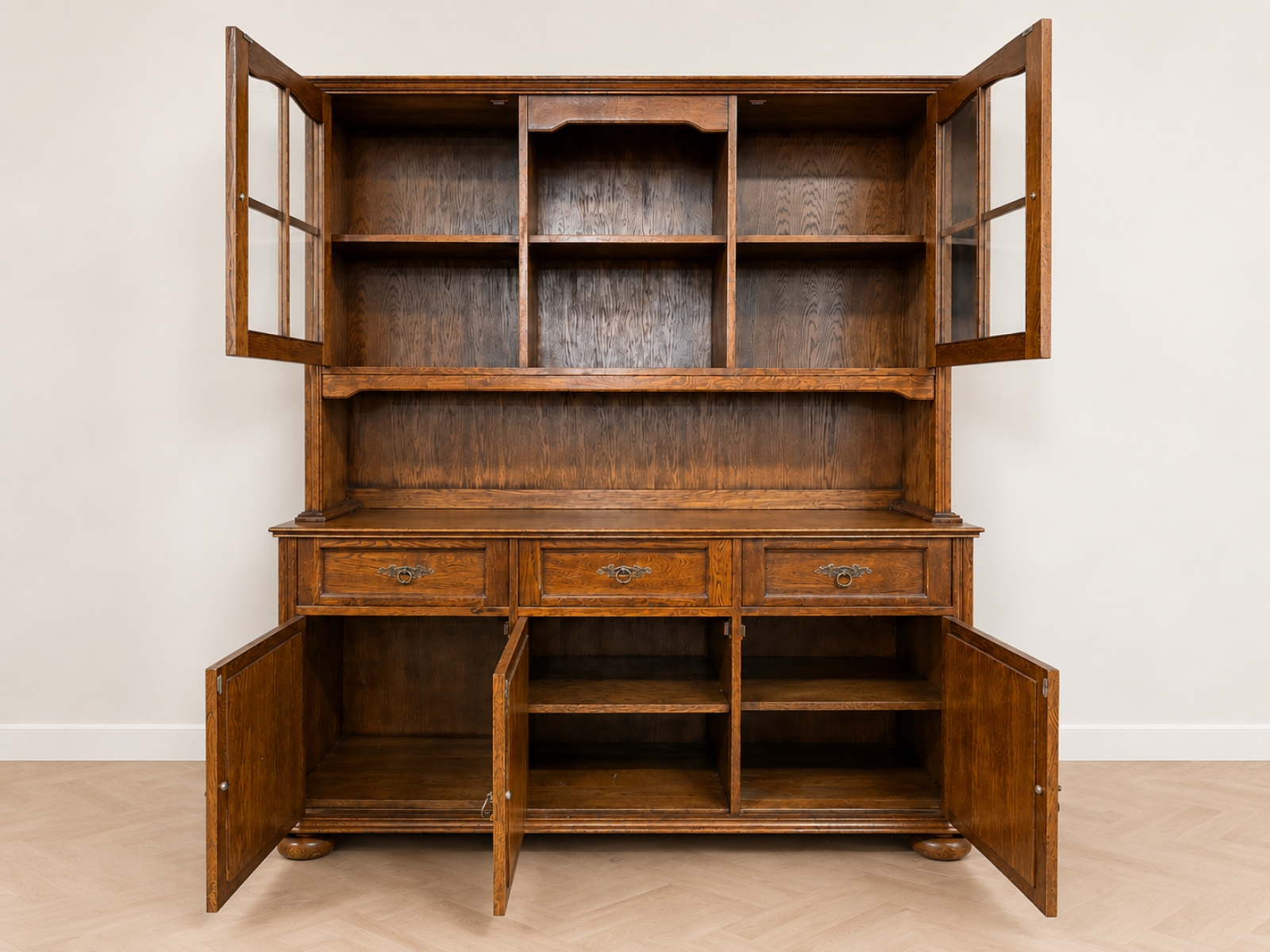 Credenza / buffet in legno con vetrine – stile classico 4