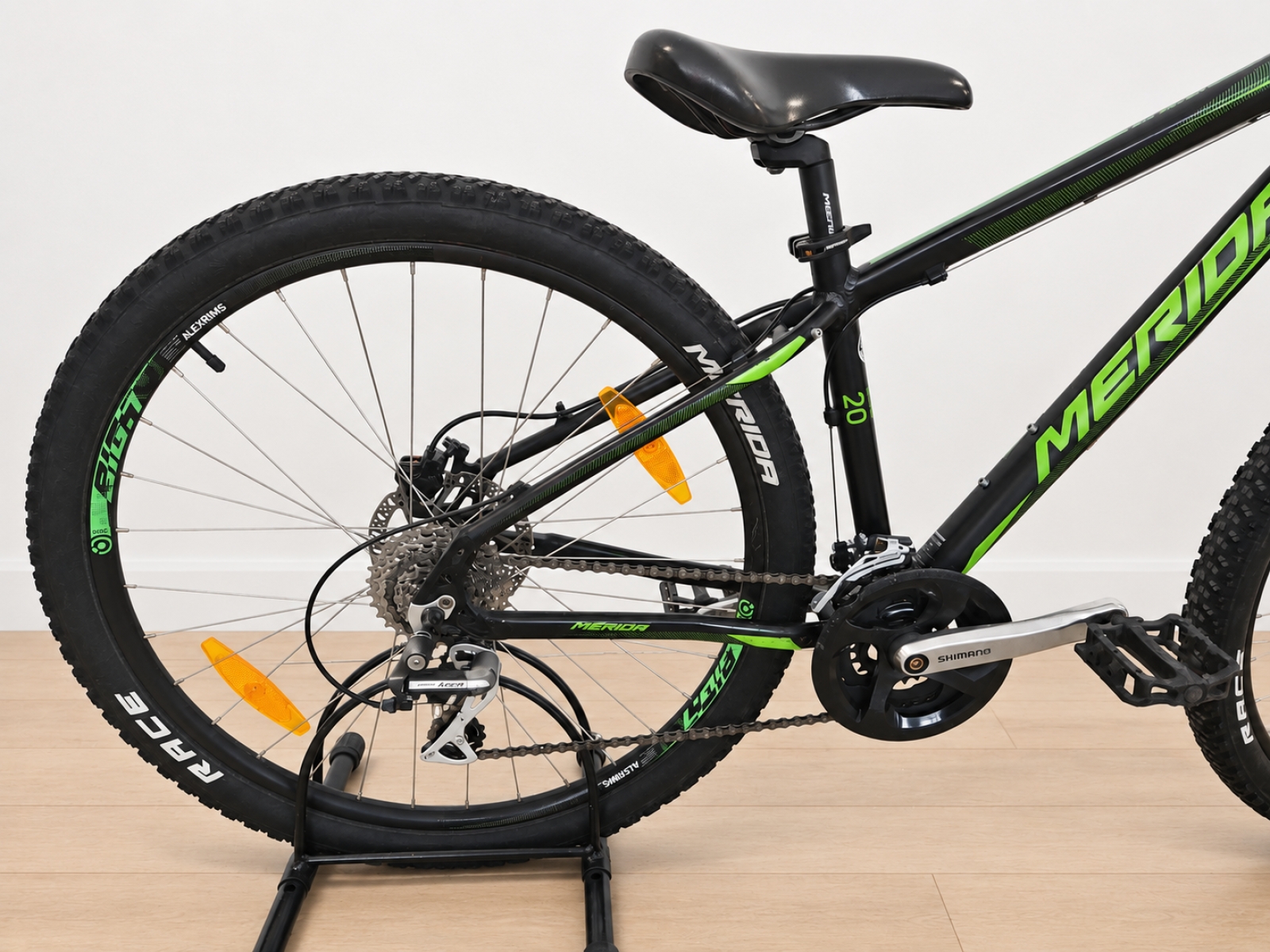 Mountain bike Merida nera e verde (Nr. 19) 5