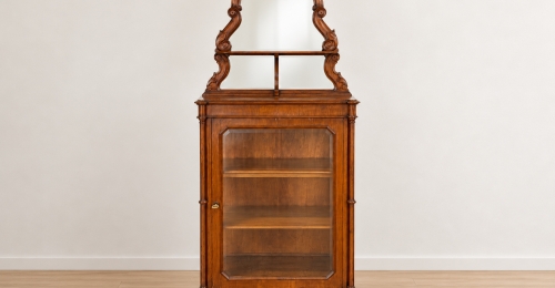 Credenza/vetrina antica in legno con specchio