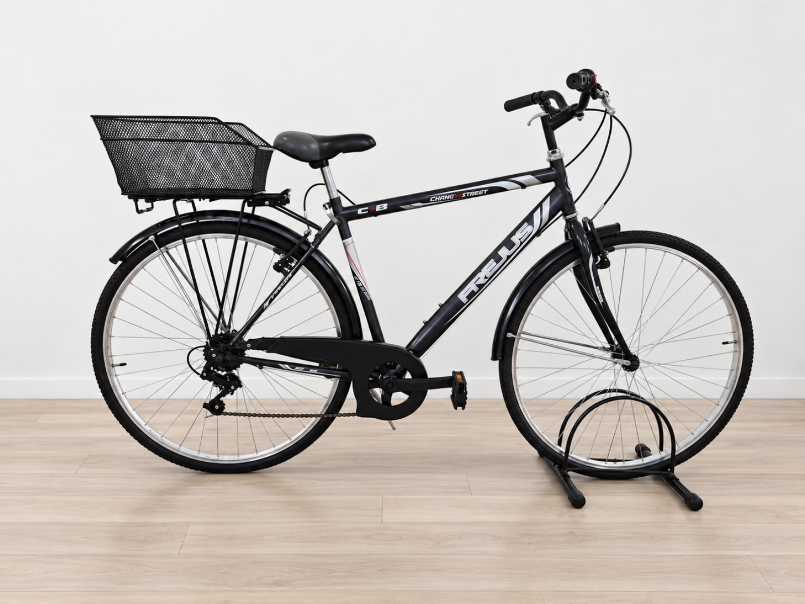 Bicicletta da città FREJUS con cestino (Nr. 50) 2