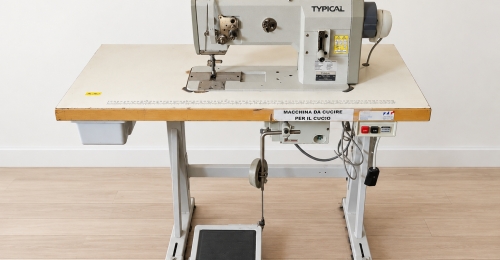 Macchina da cucire industriale Typical TW1-1245