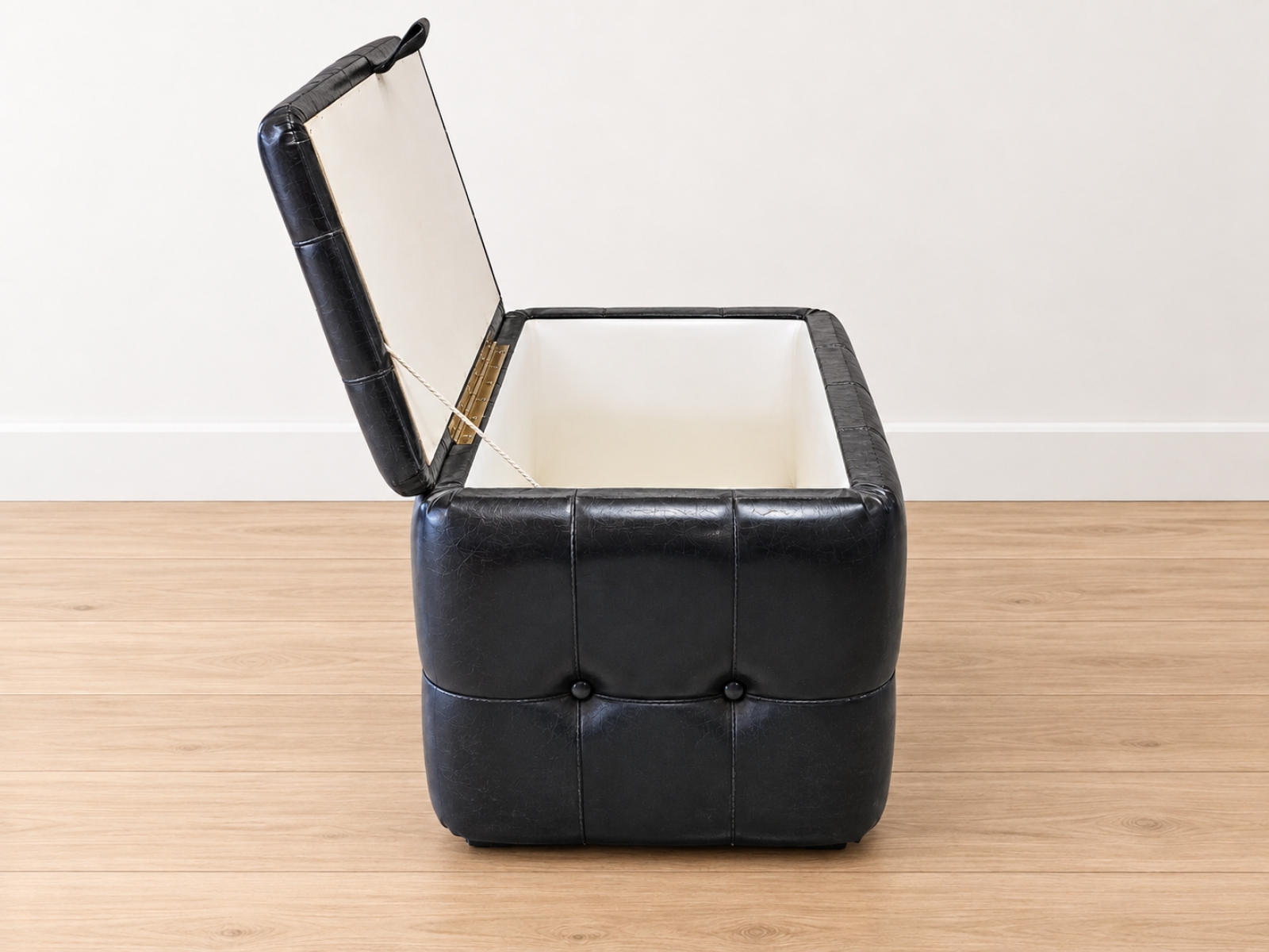 Pouf contenitore nero capitonné 6