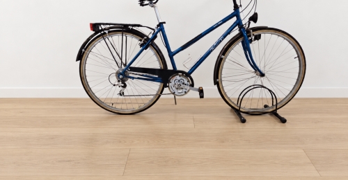 Bicicletta da citt&agrave; blu (Nr. 6)