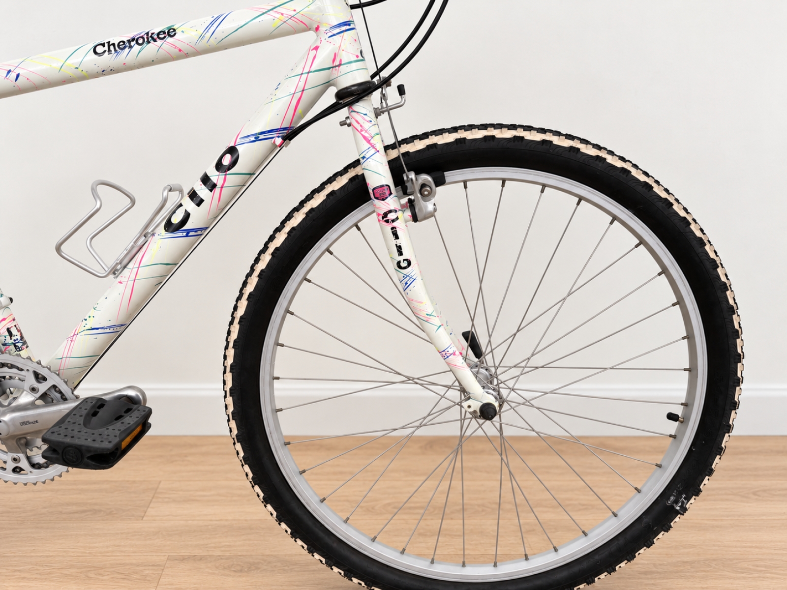 Mountain bike Cilo Cherokee – bianca multicolore (Nr. 22) 3