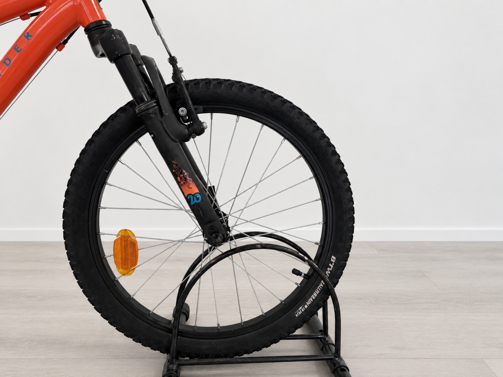 Mountain bike bambino Rockrider 20″ arancione (Nr. 32) 4