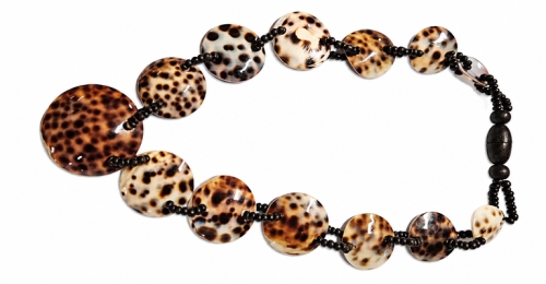 Collana con elementi tondi effetto tartarugato (28pz)