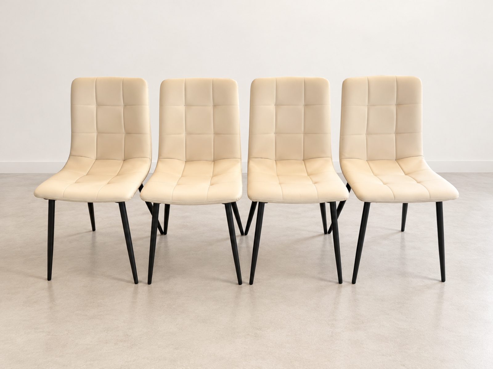 Set di 4 sedie moderne imbottite  5