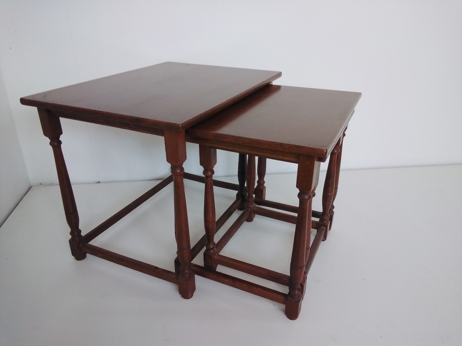 Tavolino in legno 4