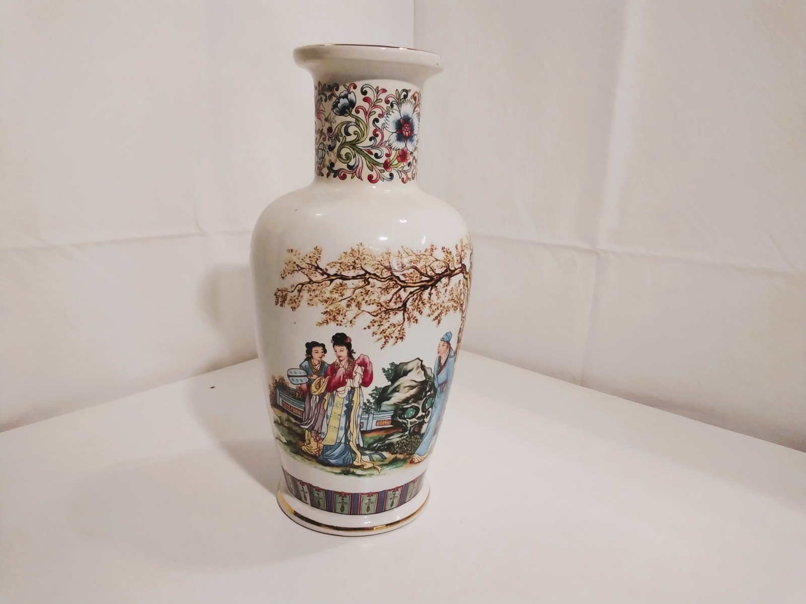 Vaso in ceramica asiatico 2