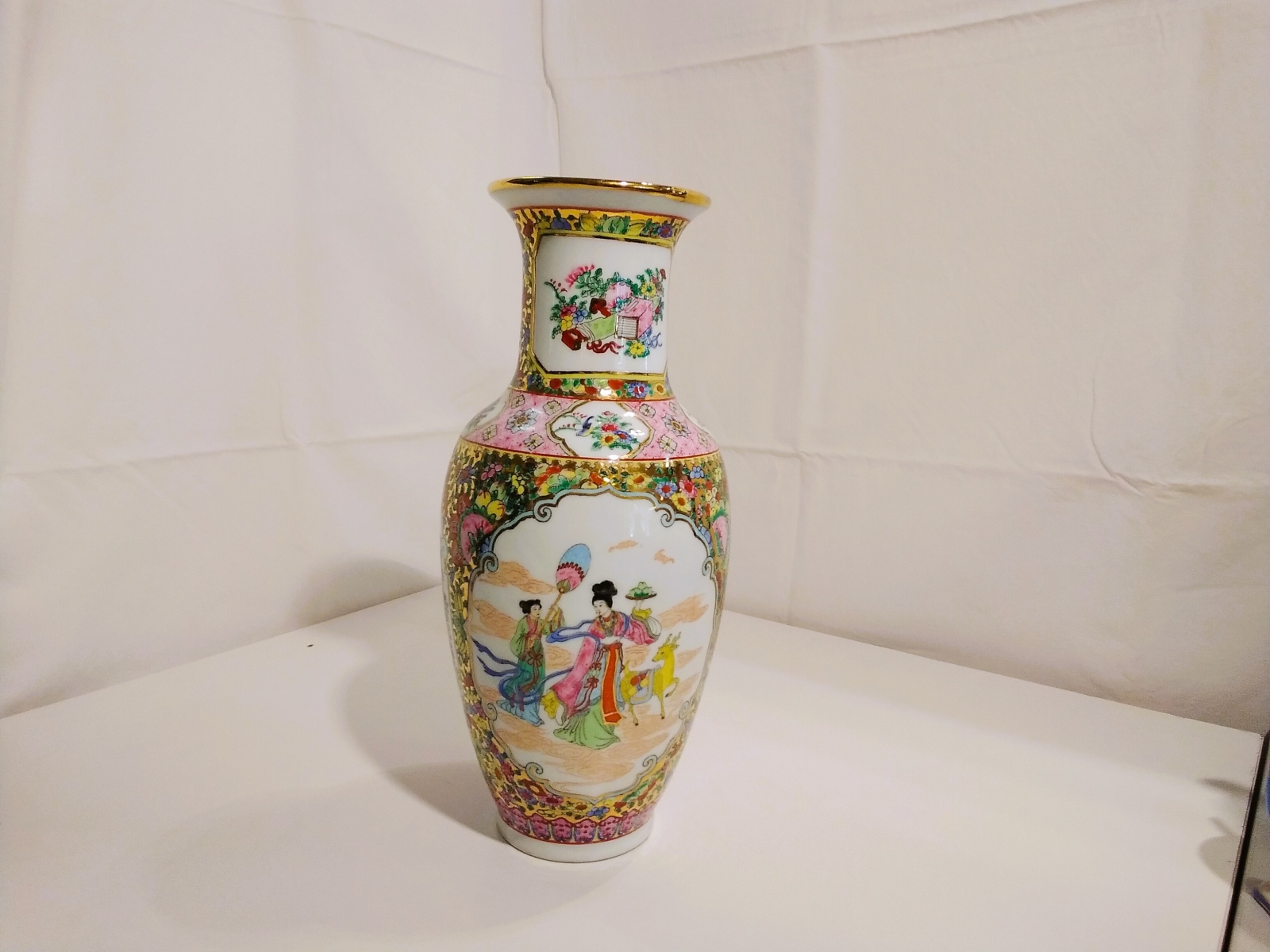 Vaso cinese vintage in porcellana 3