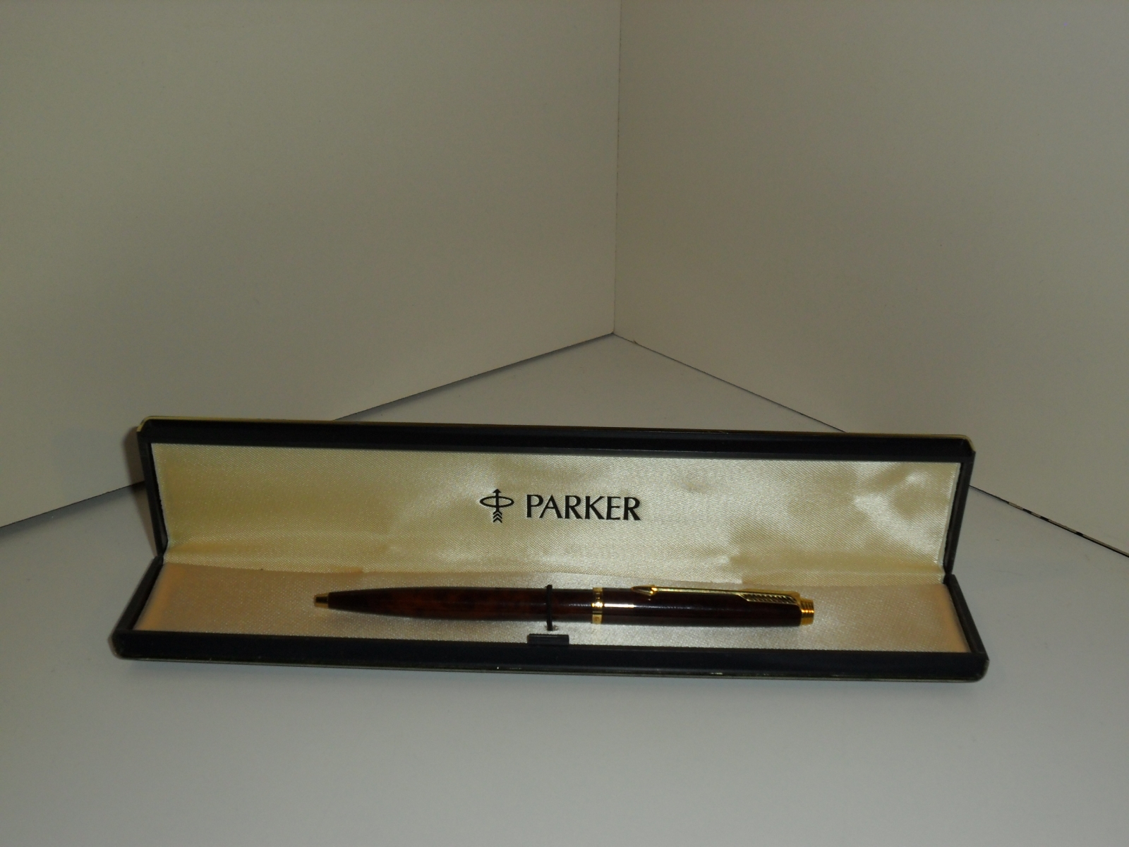 Penna Parker 2