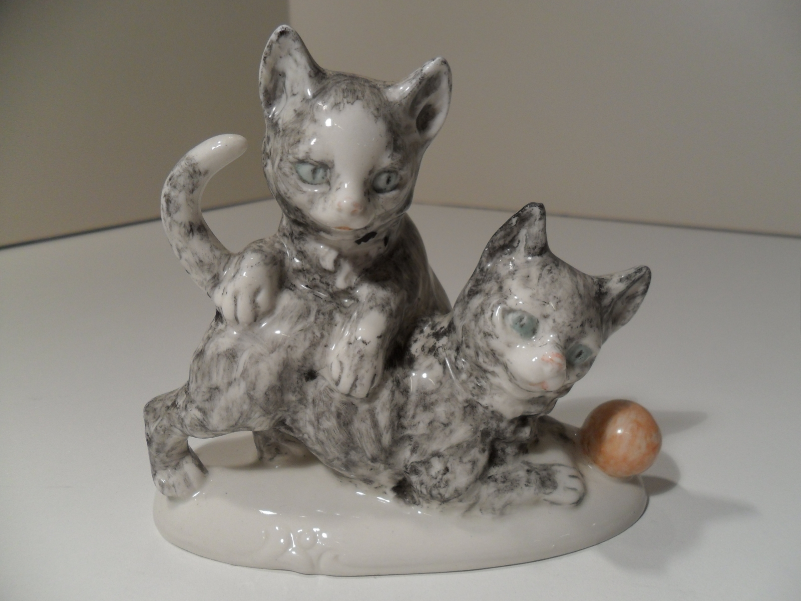 Gattini in ceramica 2