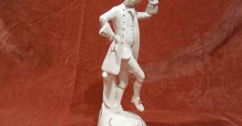 Statuetta in porcellana (uomo), marca Goebel